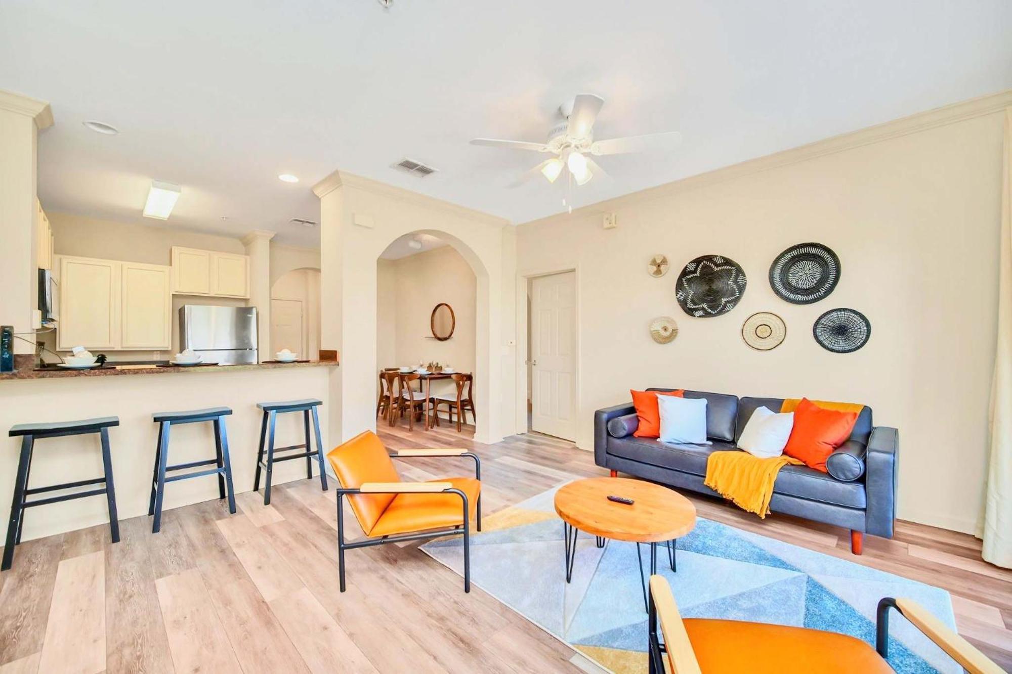 Stunning 2Br Condo With Hot Tub And Pool, Near Disney! أورلاندو المظهر الخارجي الصورة